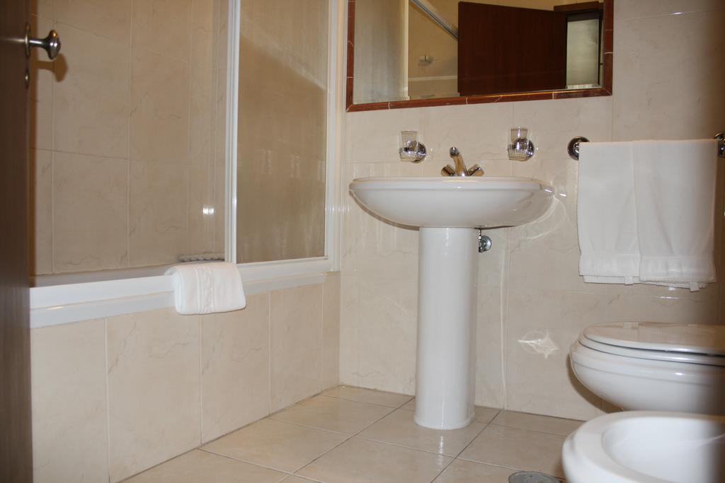 فندق Residencial Stª Joana أفيرو الغرفة الصورة